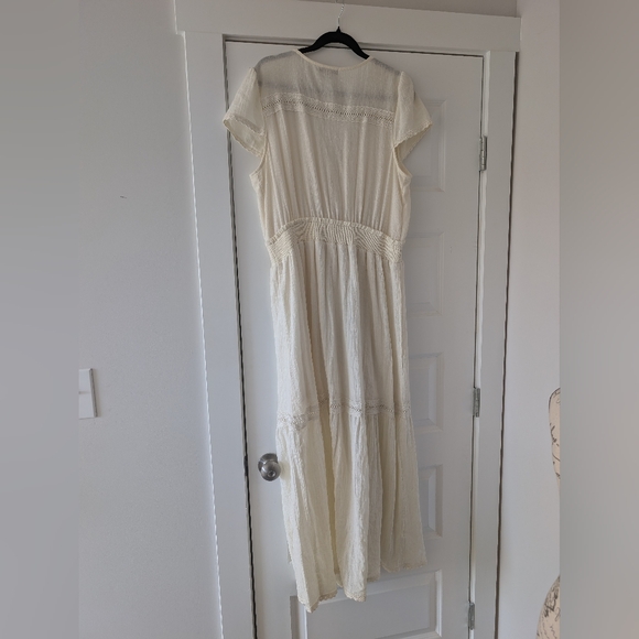 Wonderly Bohemian Chic Cream Tiered Maxi Dress Size 1X - Picture 5 of 9